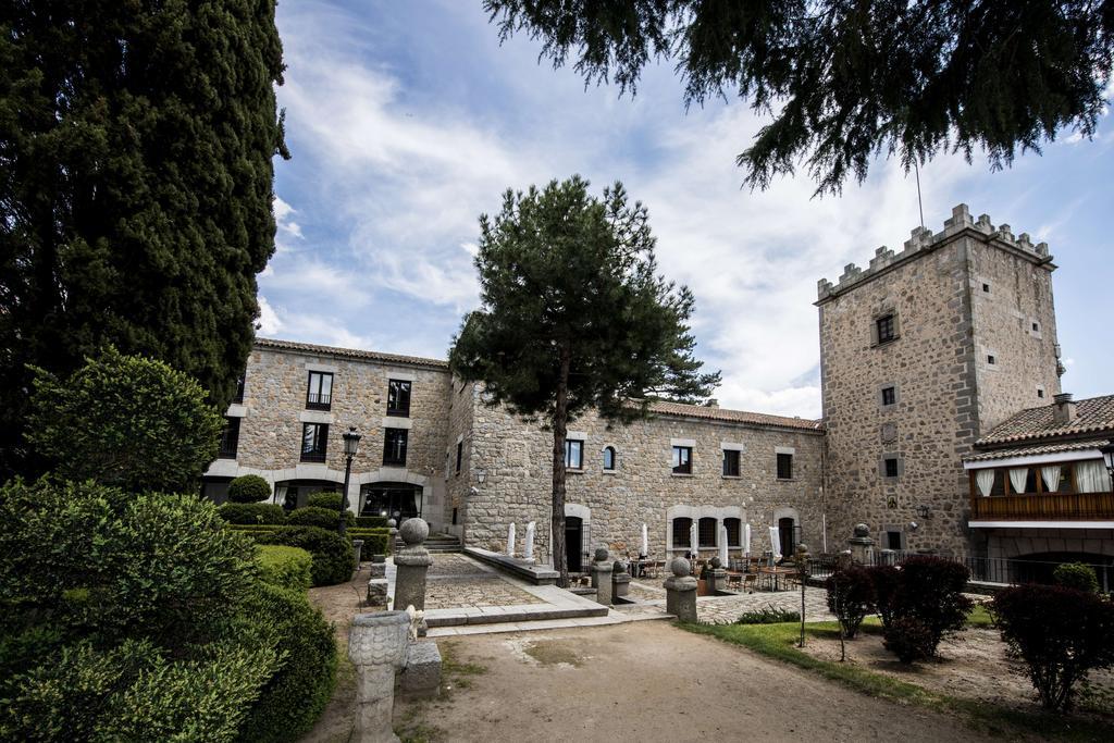 Parador de Ávila Exterior foto
